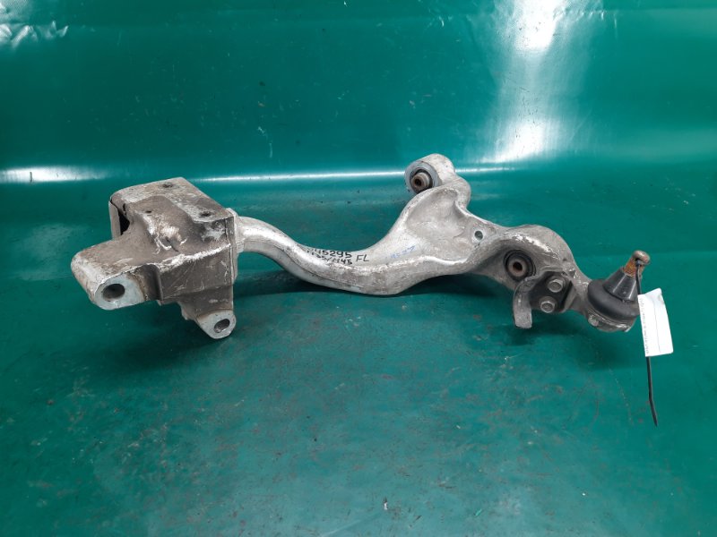 Рычаг передней подвески нижний левый INFINITI M35/M45 04-10 Седан 3.5 VQ35DE Рычаг передней подвески нижний левый INFINITI M35/M45 04-10 Седан 3.5 VQ35DE