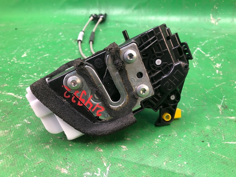 Замок двери задний левый FORTE/CERATO TD 08-13 2009 TD 2.0 G4KD Замок двери задний левый FORTE/CERATO TD 08-13 2009 TD 2.0 G4KD