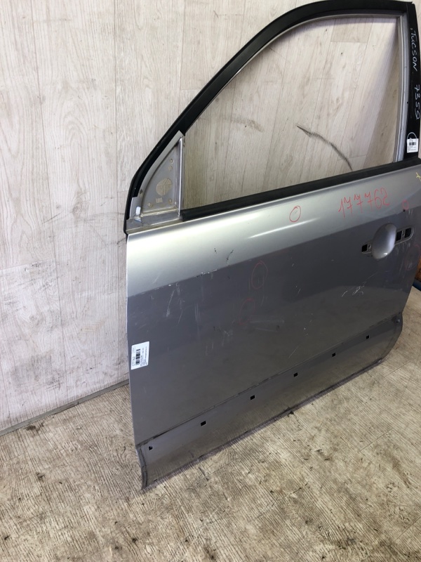 Дверь передняя левая HYUNDAI TUCSON 04-10 JM 2.7 G6BA