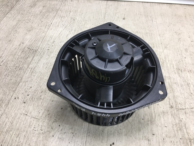 Запчасть моторчик печки задний NISSAN PATHFINDER R52 12-21 2018 R52 3.5 VQ35DD 27375-3KA0B Б/У Моторчик печки задний NISSAN PATHFINDER R52 12-21 2018 R52 3.5 VQ35DD 27375-3KA0B Б/У