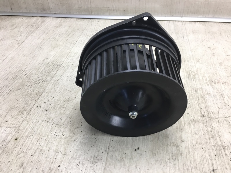 Моторчик печки задний NISSAN PATHFINDER R52 12-21 R52 3.5 VQ35DD Моторчик печки задний NISSAN PATHFINDER R52 12-21 R52 3.5 VQ35DD