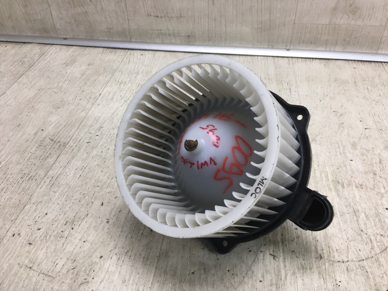 Моторчик печки OPTIMA JF 15-20 2018 JF 2.4 G4KJ Моторчик печки OPTIMA JF 15-20 2018 JF 2.4 G4KJ