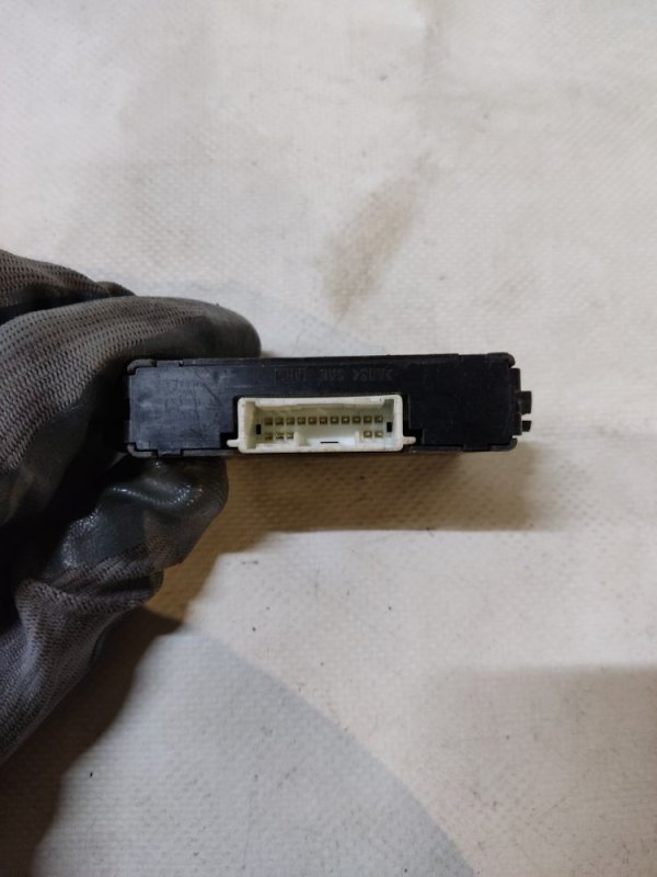 Блок иммобилайзера CAMRY 40 06-11 Блок иммобилайзера CAMRY 40 06-11