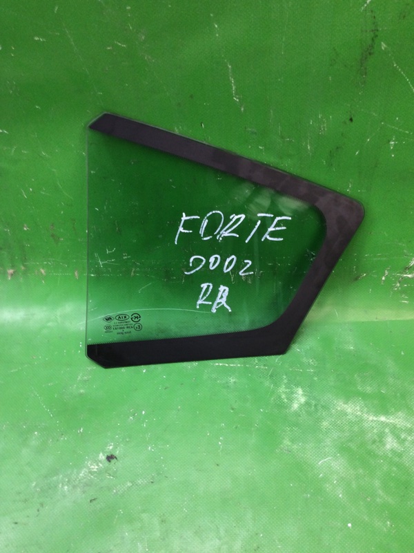 Стекло двери глухое заднее правое KIA FORTE YD 12- YD 1.8 G4NB