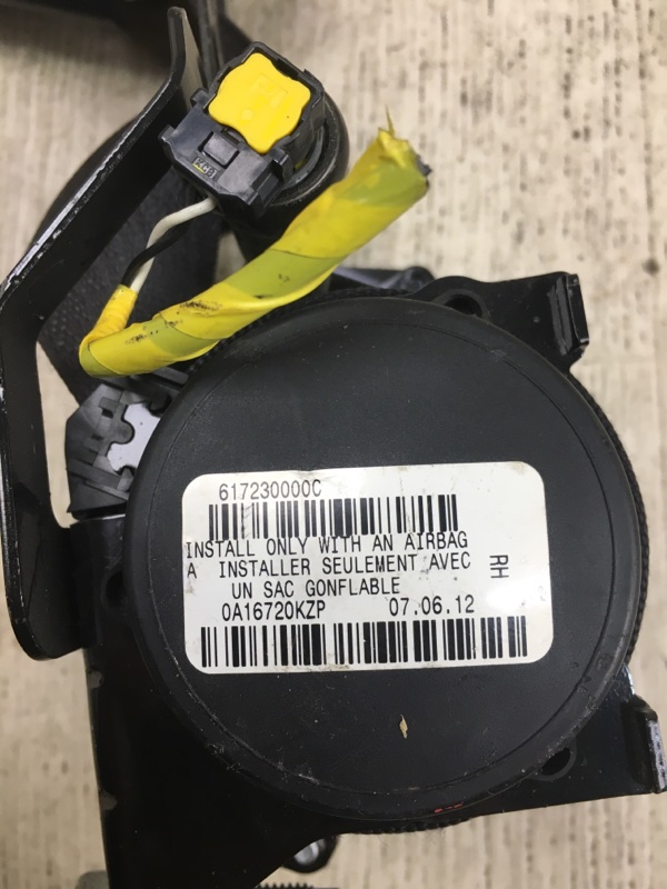 Ремень безопасности передний правый SORENTO XM 09-14 2012 XM 2.4 G4KJ