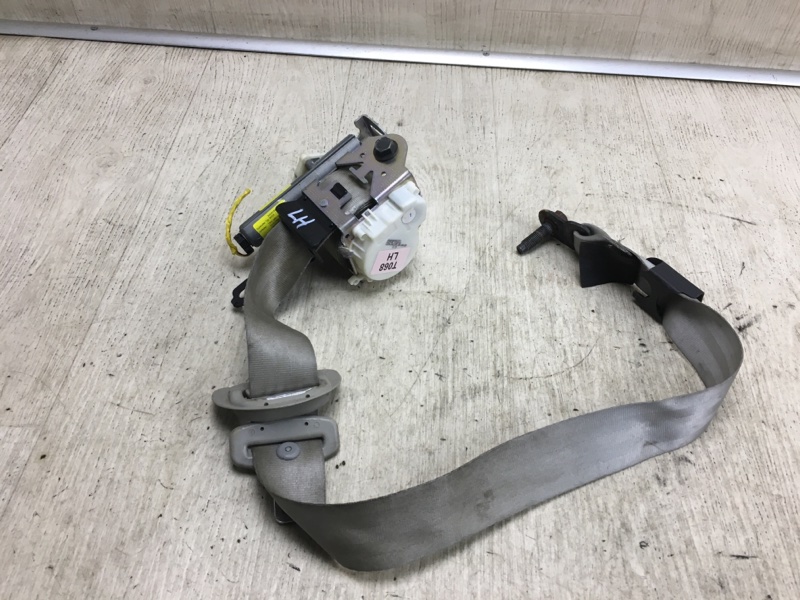 Ремень безопасности передний левый KIA FORTE/CERATO TD 08-13 2009 TD 2.0 G4KD 88810-1M500WK Б/У