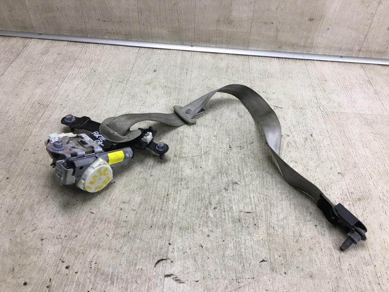 Ремень безопасности передний правый KIA FORTE/CERATO TD 08-13 2009 TD 2.0 G4KD 88820-1M5008O Б/У