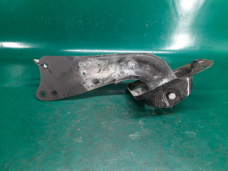 Рычаг задней подвески продольный левый VOLKSWAGEN JETTA USA 10-17 Седан 1.4L TSI I-4 Turbocharged