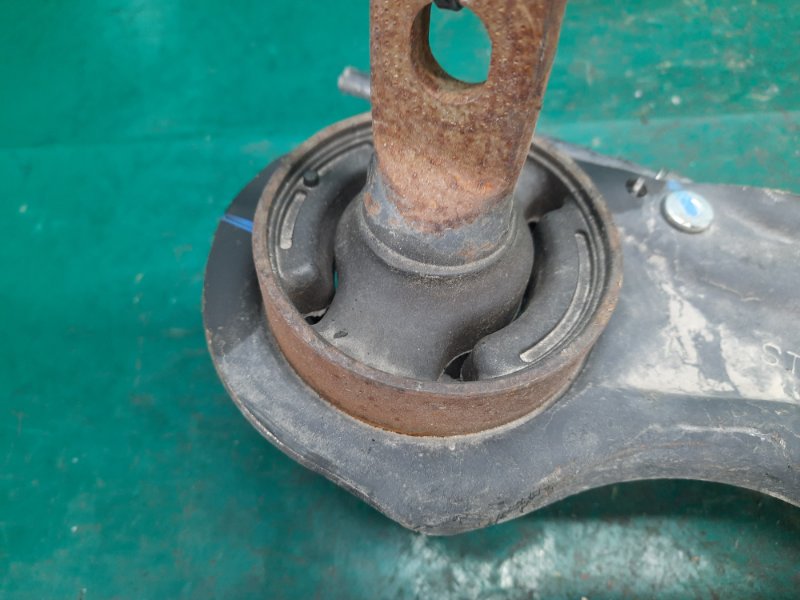 Рычаг задней подвески продольный правый ACURA RDX 12-19 Внедорожник 3.5 Рычаг задней подвески продольный правый ACURA RDX 12-19 Внедорожник 3.5