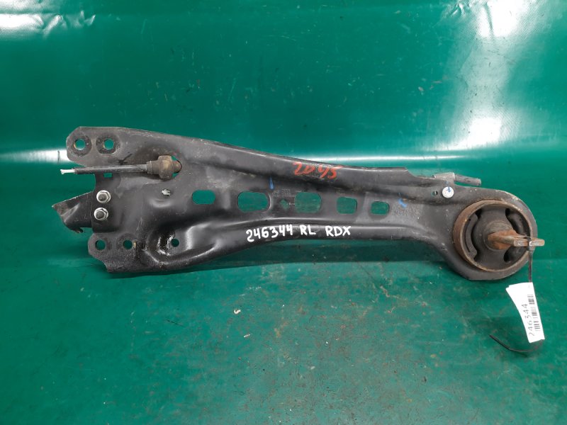 Запчасть рычаг задней подвески продольный левый ACURA RDX 12-19 2015 Внедорожник 3.5 52372-STK-A00 Б/У Рычаг задней подвески продольный левый ACURA RDX 12-19 2015 Внедорожник 3.5 52372-STK-A00 Б/У