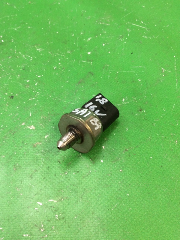 Датчик давления топлива PASSAT B7 11-15 2014 A32 1.8 CPRA