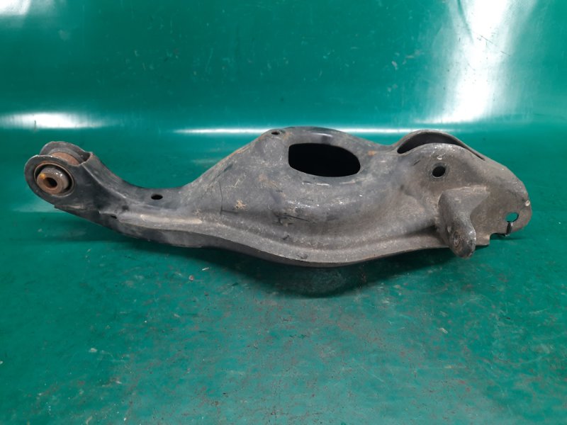 Рычаг задней подвески поперечный нижний левый RDX 12-19 2015 Внедорожник 3.5