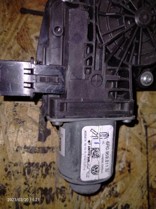 Стеклоподъемник задний левый JETTA USA 10-17 2016 162 1.8 CPRA