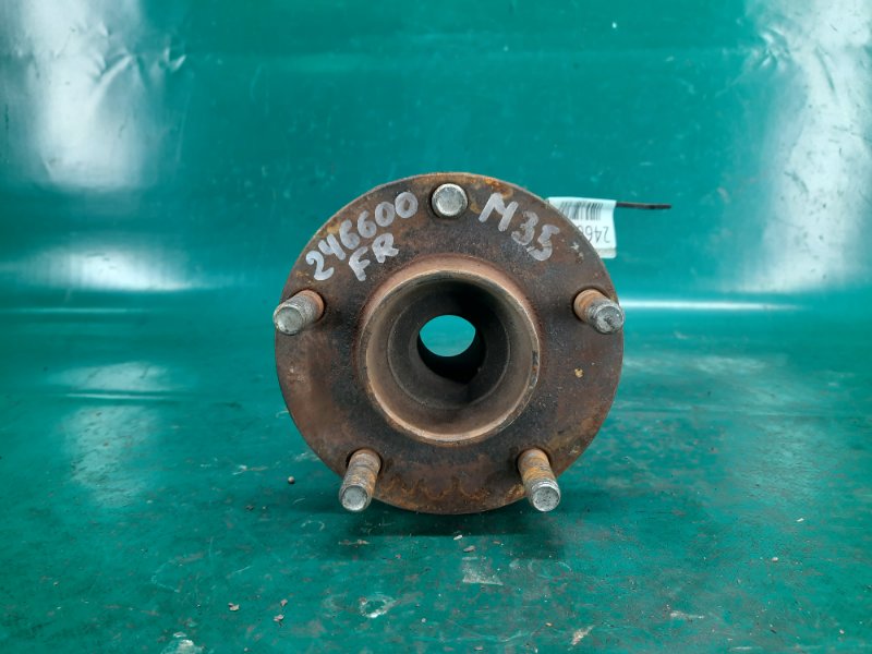 Ступица передняя правая M35/M45 04-10 2006 Седан 3.5 VQ35DE