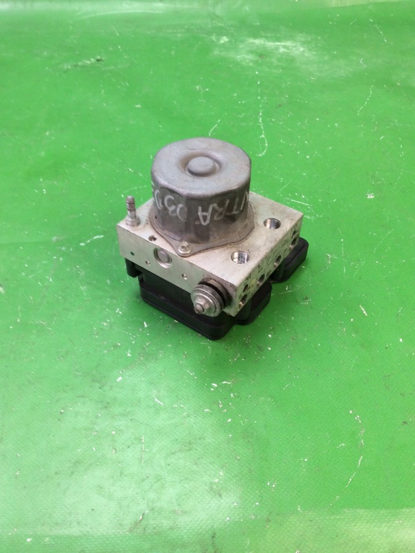 Блок ABS SENTRA B17 12-21 2017 B17 1.8 MRA8DE Блок ABS SENTRA B17 12-21 2017 B17 1.8 MRA8DE