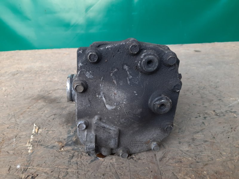 Редуктор передний M35/M45 04-10 2006 Седан 3.5 VQ35DE