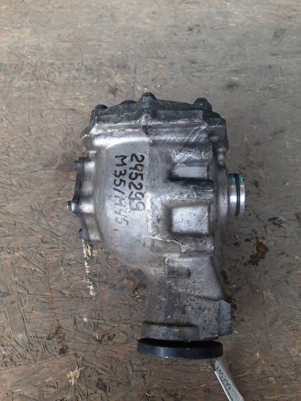 Редуктор передний M35/M45 04-10 2006 Седан 3.5 VQ35DE