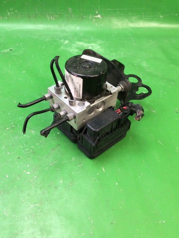 Блок ABS COMPASS 06-16 2014 MK49 2.0 ECN Блок ABS COMPASS 06-16 2014 MK49 2.0 ECN