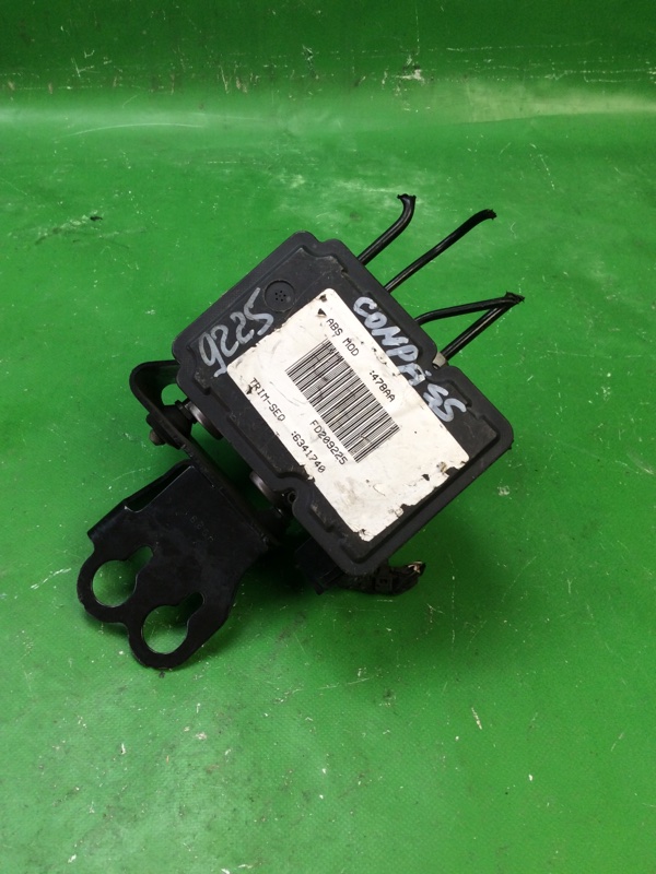 Блок ABS JEEP COMPASS 06-16 MK49 2.0 ECN Блок ABS JEEP COMPASS 06-16 MK49 2.0 ECN