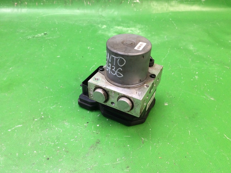 Блок ABS KIA SORENTO XM 09-14 2012 XM 2.4 G4KJ 58910-1U960 Б/У