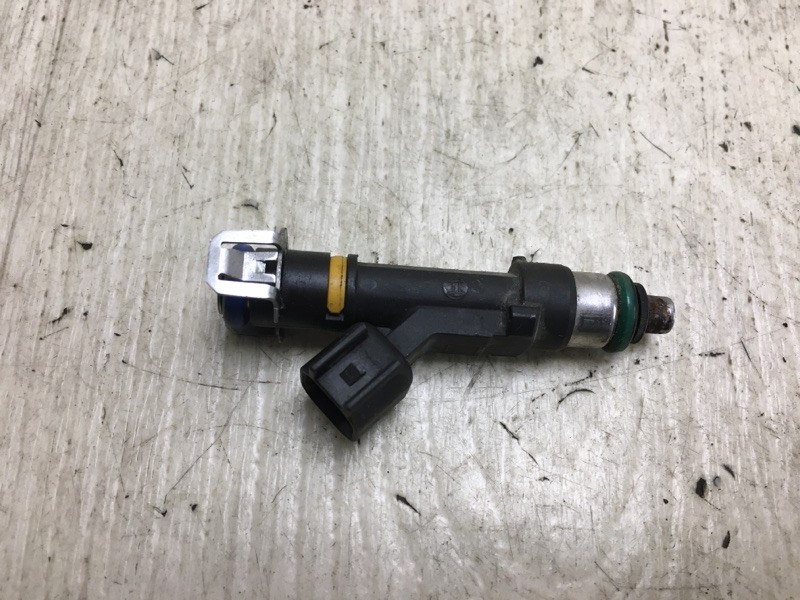 Форсунка топливная MAZDA 6 GG 02-07 L3 L3G5-13-250 Б/У