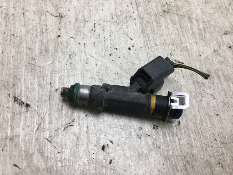 Форсунка топливная MAZDA 6 GG 02-07 L3 L3G5-13-250 Б/У