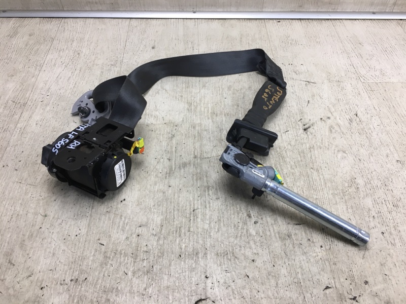 Запчасть ремень безопасности передний правый HYUNDAI SONATA LF 2014- 2015 LF 2.4 G4KJ 88820-C2050TTX Б/У Ремень безопасности передний правый HYUNDAI SONATA LF 2014- 2015 LF 2.4 G4KJ 88820-C2050TTX Б/У