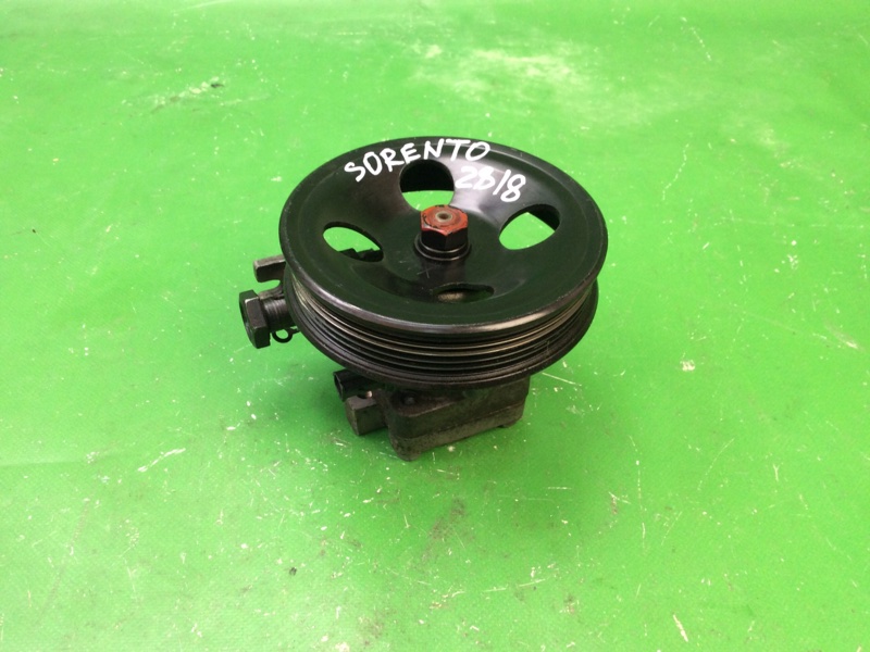 Запчасть насос гур KIA SORENTO XM 09-14 2012 XM 2.4 G4KJ 57100-1U000 Б/У Насос ГУР KIA SORENTO XM 09-14 2012 XM 2.4 G4KJ 57100-1U000 Б/У