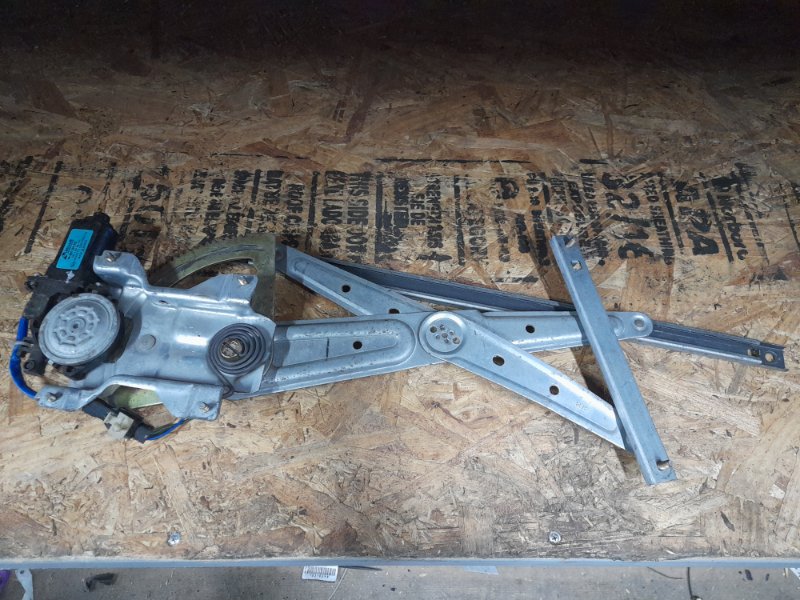 Стеклоподъемник передний правый SORENTO BL 02-09 Стеклоподъемник передний правый SORENTO BL 02-09