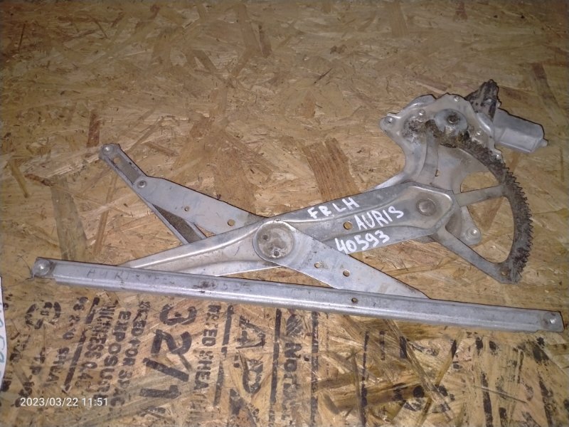 Стеклоподъемник передний левый AURIS 06-12