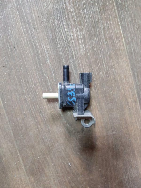 Клапан электромагнитный (вакуумный) GS350 GS300 05-11 Клапан электромагнитный (вакуумный) GS350 GS300 05-11