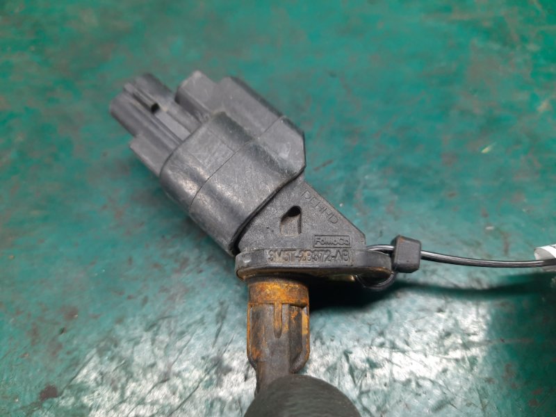 Датчик ABS передний правый FOCUS 10-18 2014 Хетчбек 2.0 C20HDEX