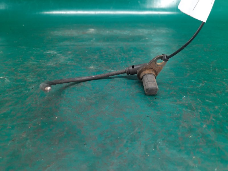 Датчик ABS передний правый INFINITI I35 00-04 2004 Седан 3.5 VQ35DE 47910-5Y705 Б/У