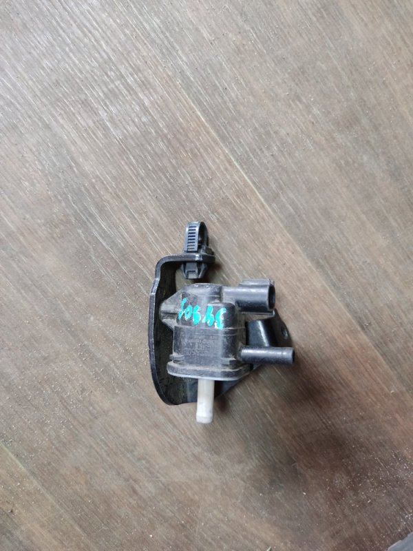 Клапан электромагнитный (вакуумный) TOYOTA CAMRY 40 06-11 90910-12276 Б/У