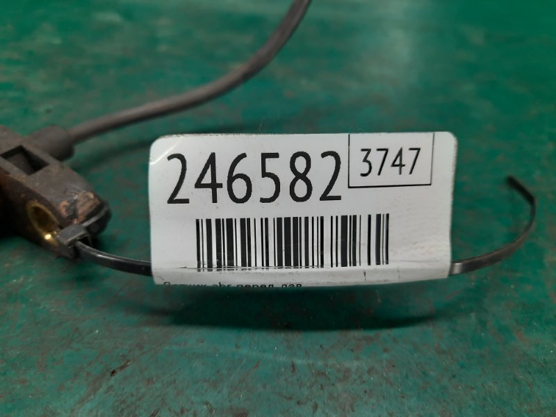 Датчик ABS передний левый FORESTER SG 02-07 2003 Внедорожник 2.5 EJ251