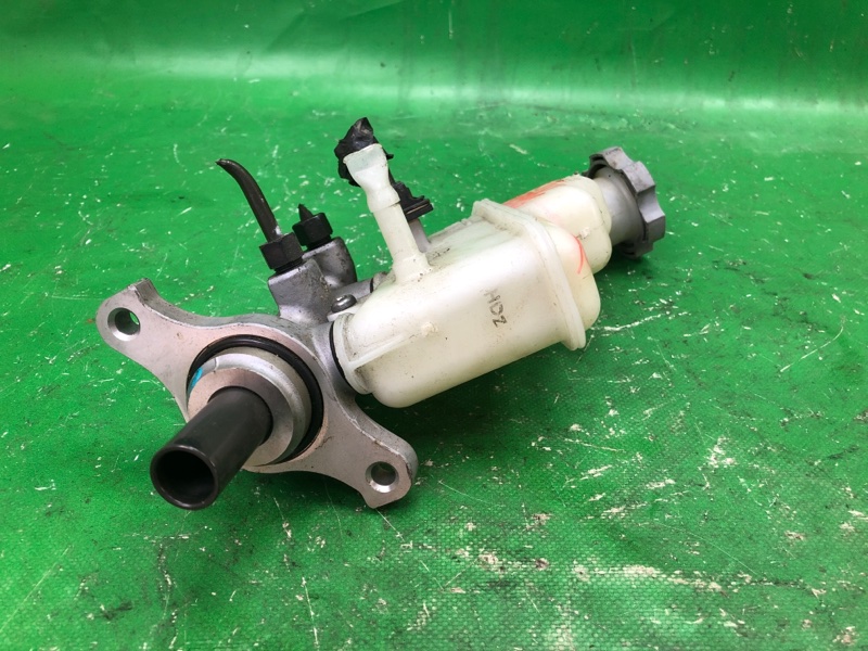 Главный тормозной цилиндр RIO UB 2011-2017 2012 UB 1.6 G4FD