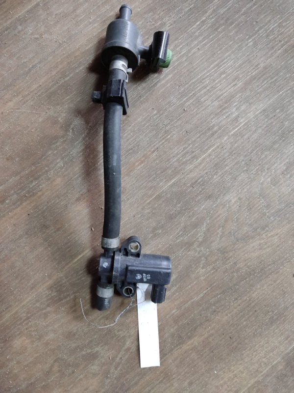 Клапан абсорбера INFINITI QX56 / TITAN / ARMADA 04-16 2004 Внедорожник 5.6 14930-7S000 Б/У