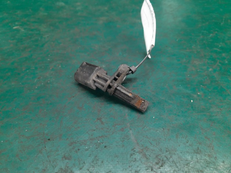 Датчик ABS передний левый VOLKSWAGEN PASSAT CC 12-18 2014 Седан 2.0 CCTA WHT 003 857 Б/У