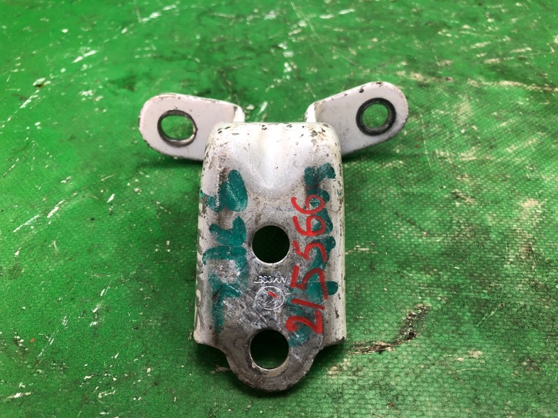 Петля двери нижняя задняя правая SONATA YF 10-14 2011 YF 2.4 G4KJ