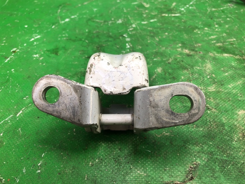 Петля двери нижняя задняя правая HYUNDAI SONATA YF 10-14 YF 2.4 G4KJ