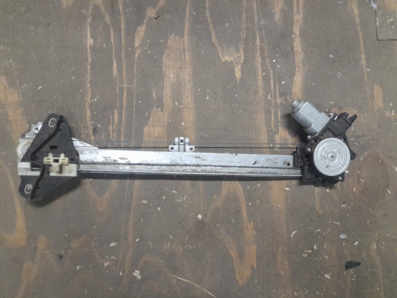 Стеклоподъемник передний правый CIVIC 5D 06-11