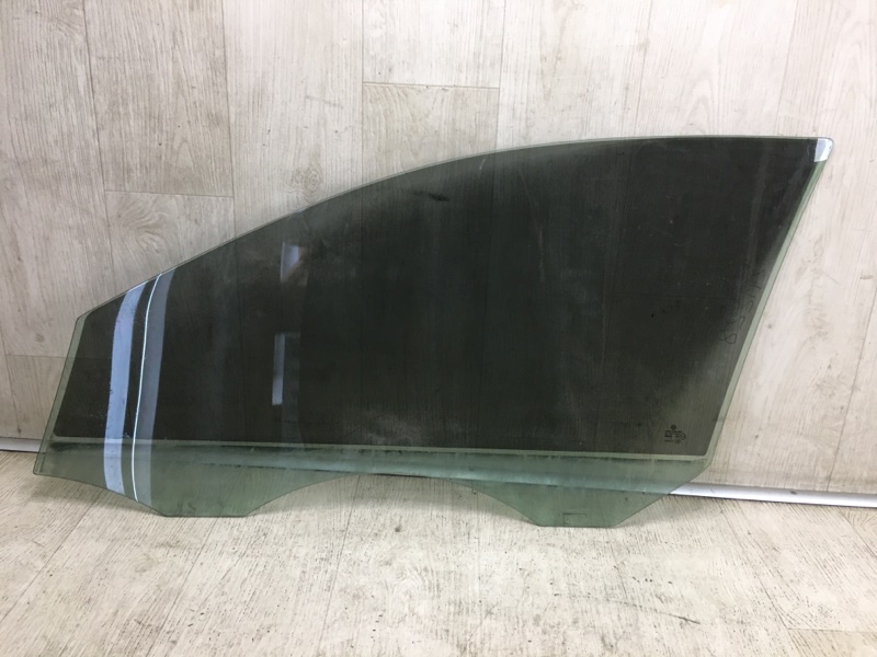 Стекло двери переднее правое VOLKSWAGEN JETTA USA 10-17 162 CBTA 2.5L