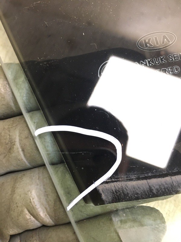 Стекло двери переднее правое FORTE/CERATO TD 08-13 2009 TD 2.0 G4KD Стекло двери переднее правое FORTE/CERATO TD 08-13 2009 TD 2.0 G4KD