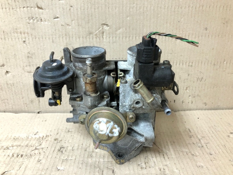 Дроссельная заслонка TOYOTA AVALON 99-05 2001 3.0 22210-0A110 Б/У