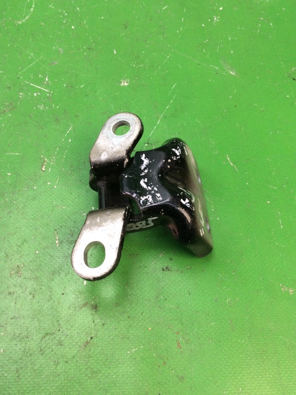 Петля двери верхняя задняя левая OPTIMA JF 15-20 2018 JF 2.4 G4KJ Петля двери верхняя задняя левая OPTIMA JF 15-20 2018 JF 2.4 G4KJ