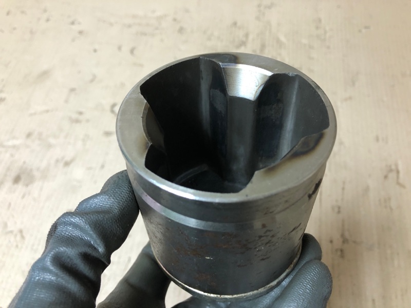 Шрус внутренний передний левый TOYOTA AVALON 99-05 3.0 Шрус внутренний передний левый TOYOTA AVALON 99-05 3.0