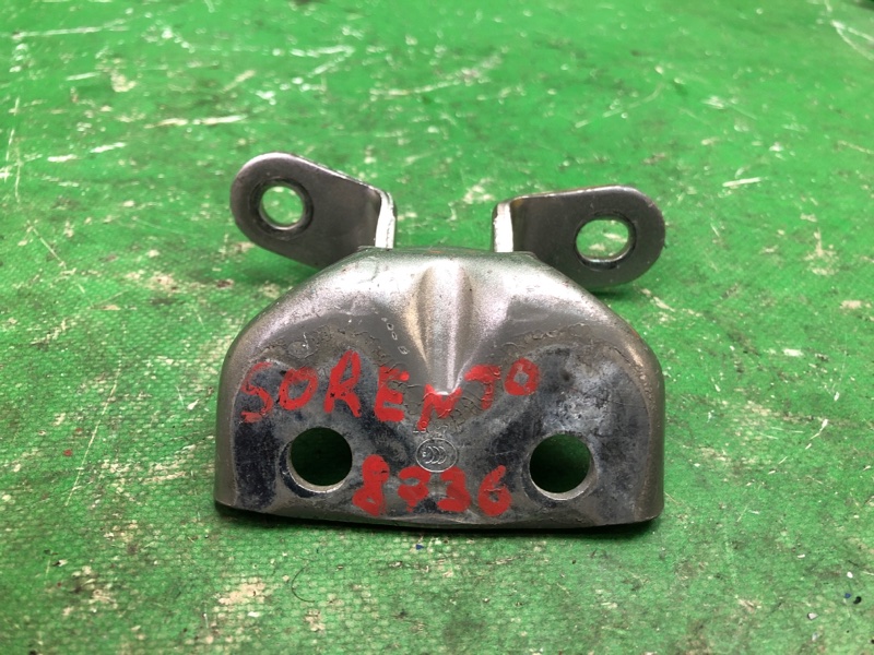 Запчасть петля двери верхняя задняя правая KIA SORENTO XM 09-14 2012 XM 2.4 G4KJ 79340-2B020 Б/У Петля двери верхняя задняя правая KIA SORENTO XM 09-14 2012 XM 2.4 G4KJ 79340-2B020 Б/У