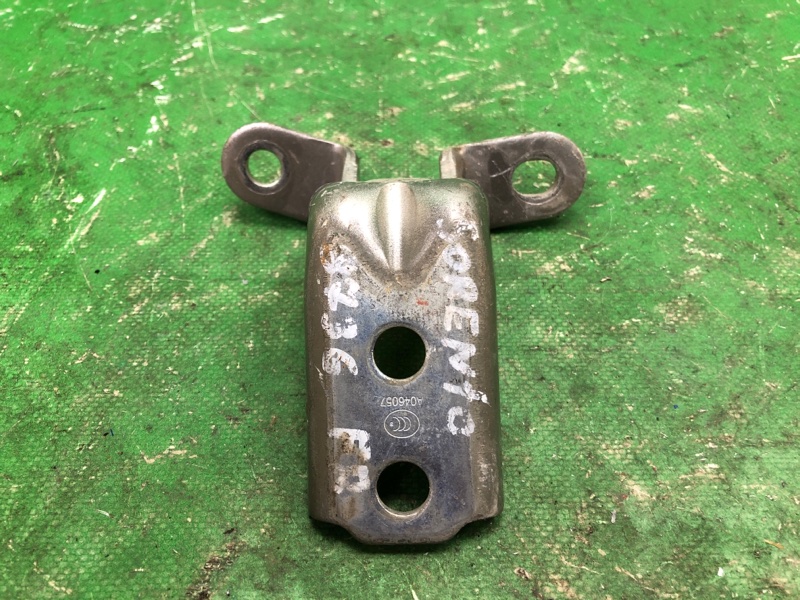 Петля двери нижняя задняя левая SORENTO XM 09-14 2012 XM 2.4 G4KJ