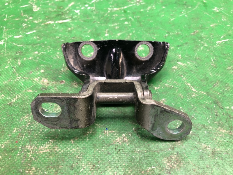 Петля двери верхняя задняя левая FORTE/CERATO TD 08-13 2009 TD 2.0 G4KD
