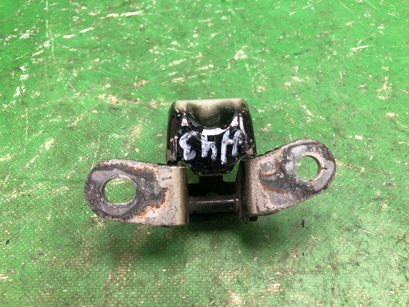 Петля двери нижняя левая FORTE/CERATO TD 08-13 2009 TD 2.0 G4KD